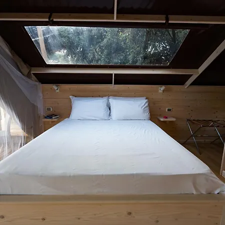 Vesuvian Glamping Luxusní stan Ercolano